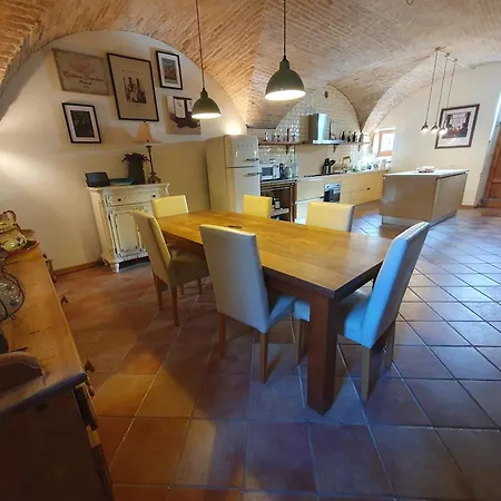 فيلة Casa Pilato